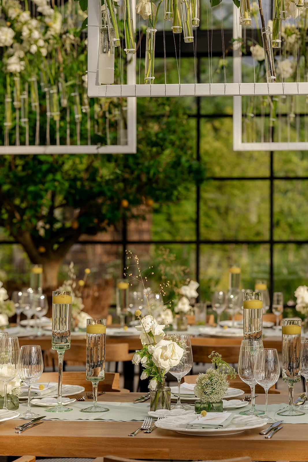 Nuntă la Iris Orangerie – masă invitați și decor premium